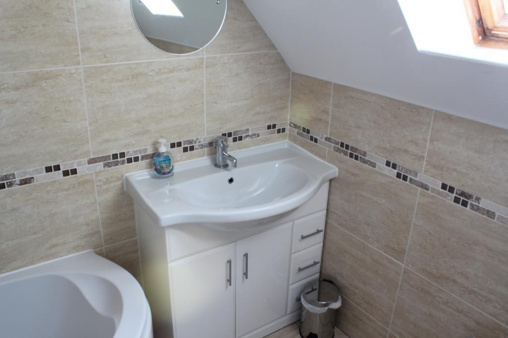 Marchfield Guest House Единбург Стая снимка