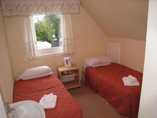 Marchfield Guest House Единбург Стая снимка